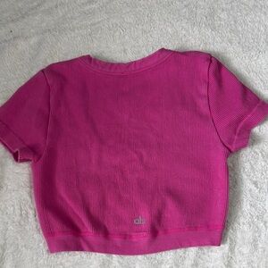 ALO Yoga Pink Short Sleeve Tee NOT AVAILABLE